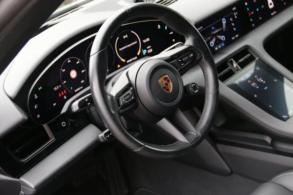 Porsche Taycan 4 93 kWh 5-PERS INCL-BTW uit 2023, foto 14