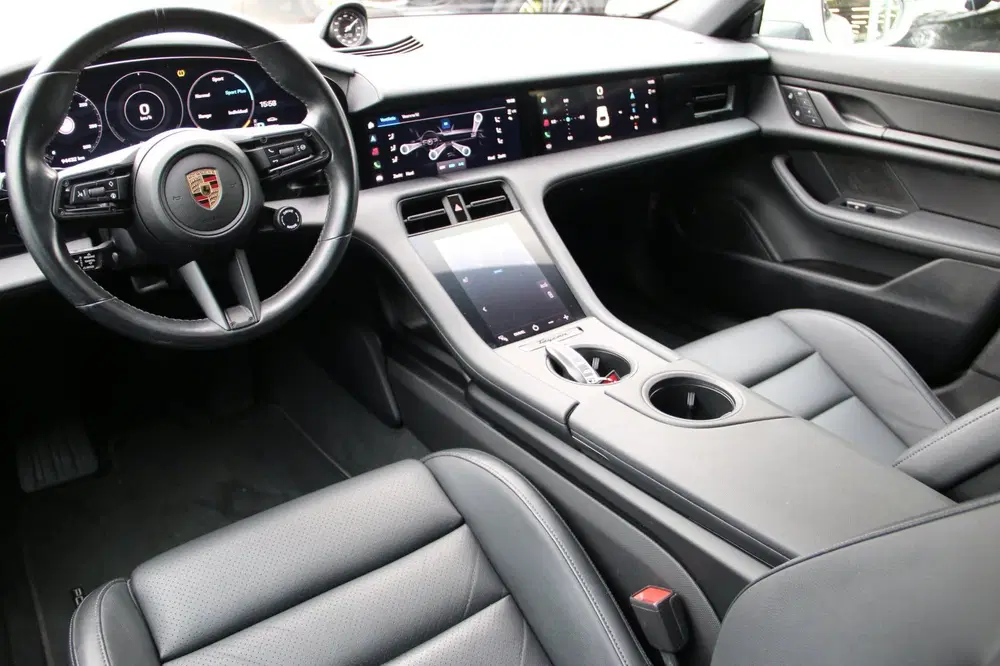 Porsche Taycan 4 93 kWh 5-PERS INCL-BTW uit 2023, foto 8