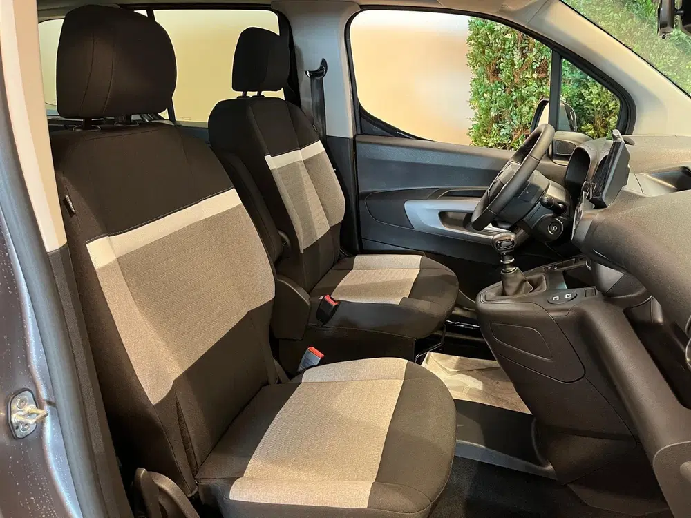 Citroën Berlingo Citroen Berlingo L1 Rolstoelauto 3+1 uit 2025, foto 12