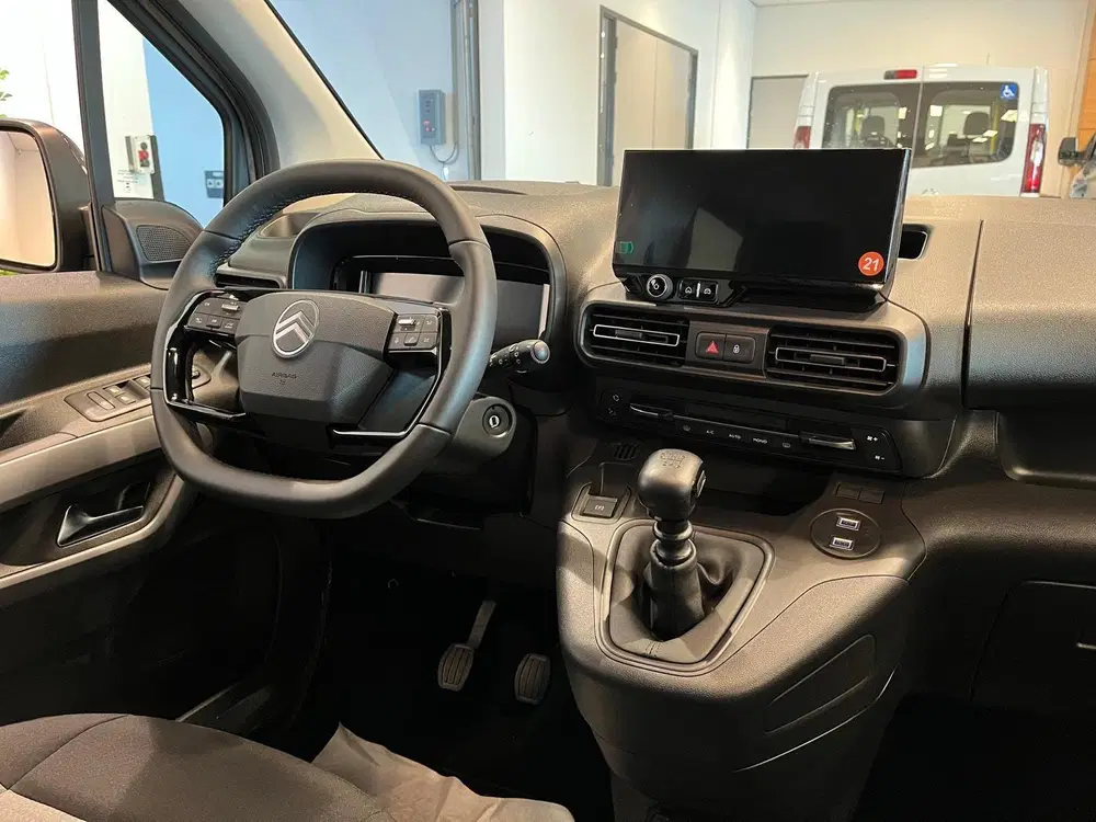 Citroën Berlingo Citroen Berlingo L1 Rolstoelauto 3+1 uit 2025, foto 13