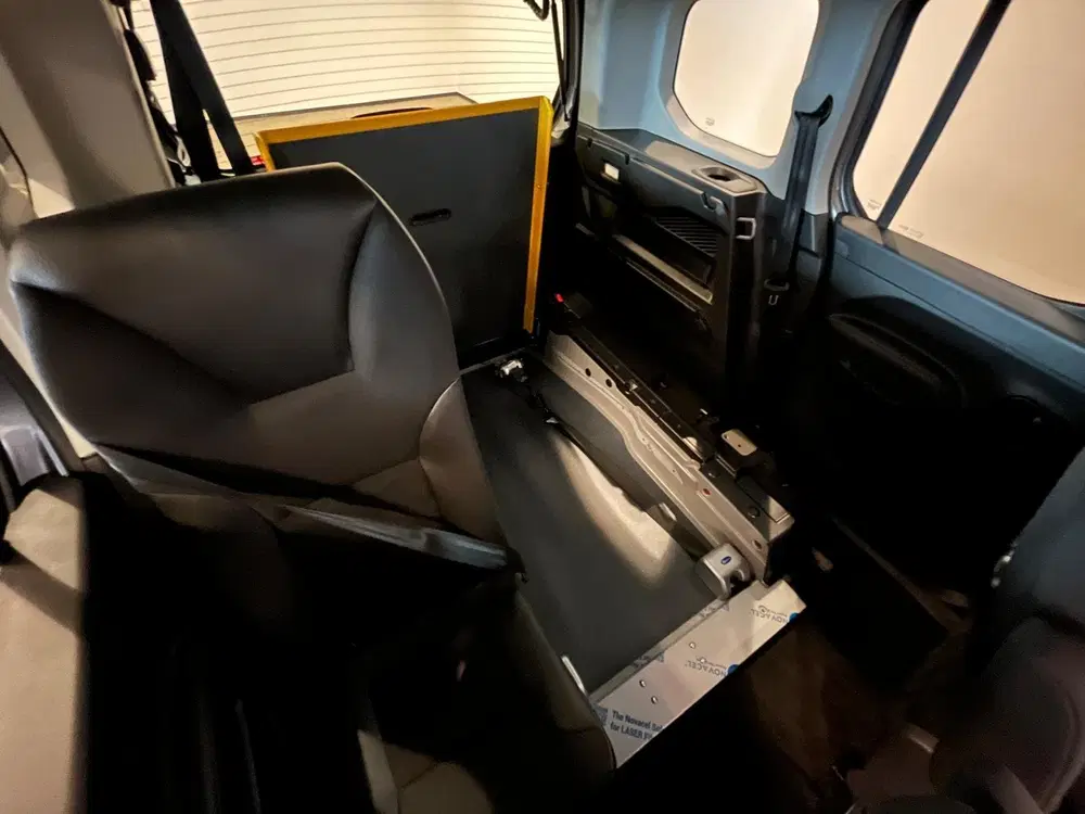 Citroën Berlingo Citroen Berlingo L1 Rolstoelauto 3+1 uit 2025, foto 4