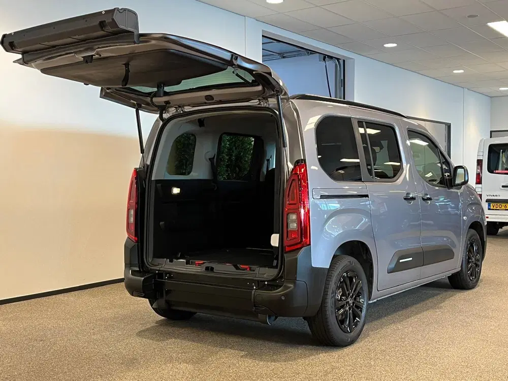 Citroën Berlingo Citroen Berlingo L1 Rolstoelauto 3+1 uit 2025, foto 8