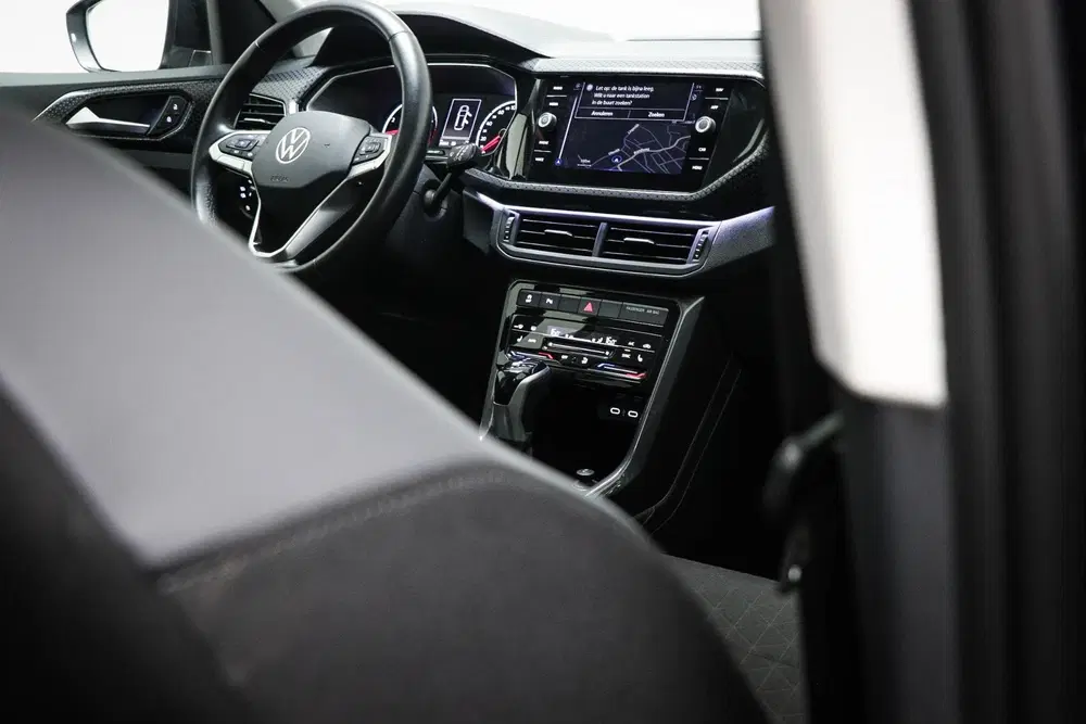 Volkswagen T-Cross 1.0 TSI Style uit 2023, foto 11