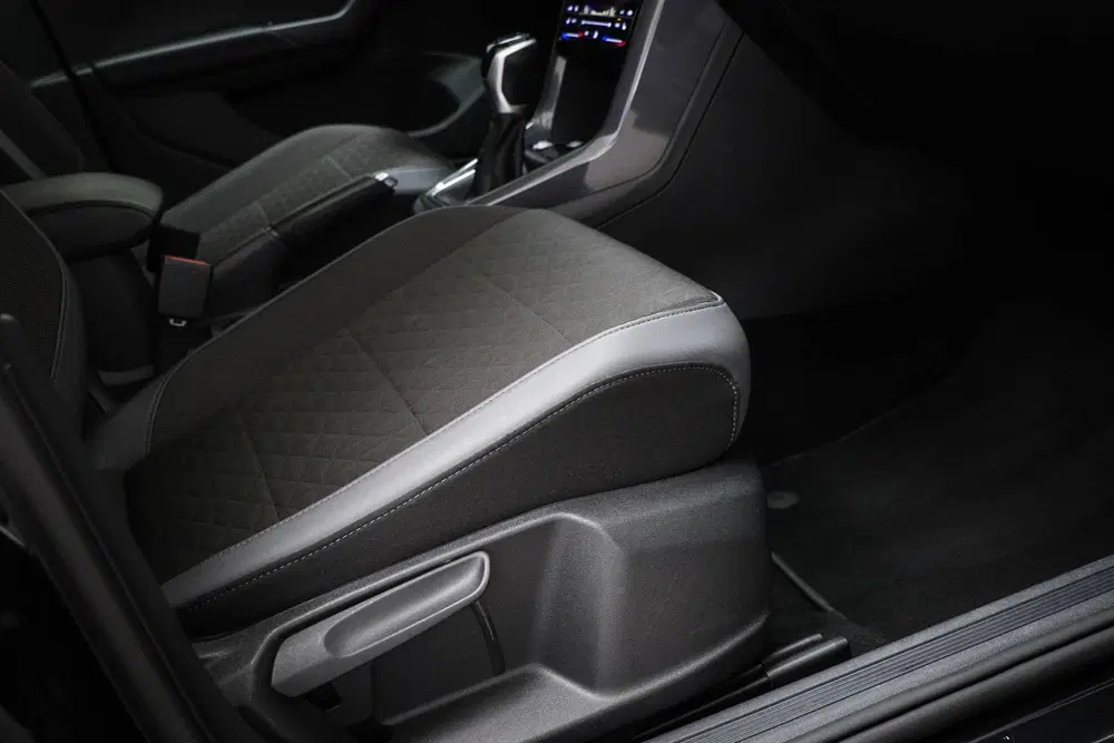 Volkswagen T-Cross 1.0 TSI Style uit 2023, foto 9