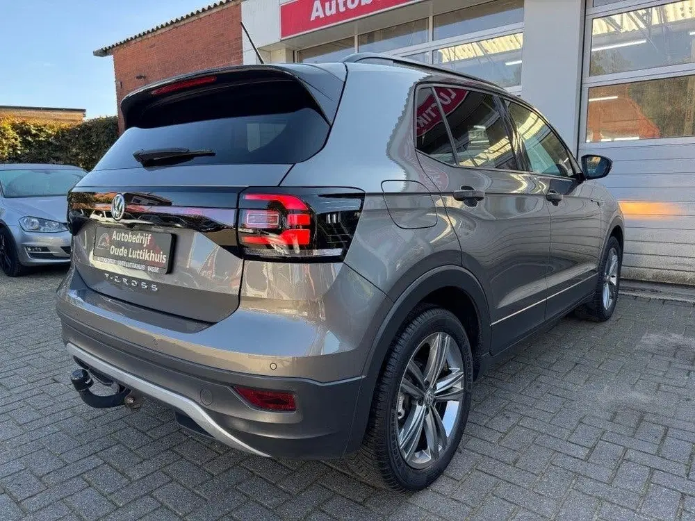 Volkswagen T-Cross 1.0 TSI 116PK Highline Camera ACC Carplay uit 2019, foto 2