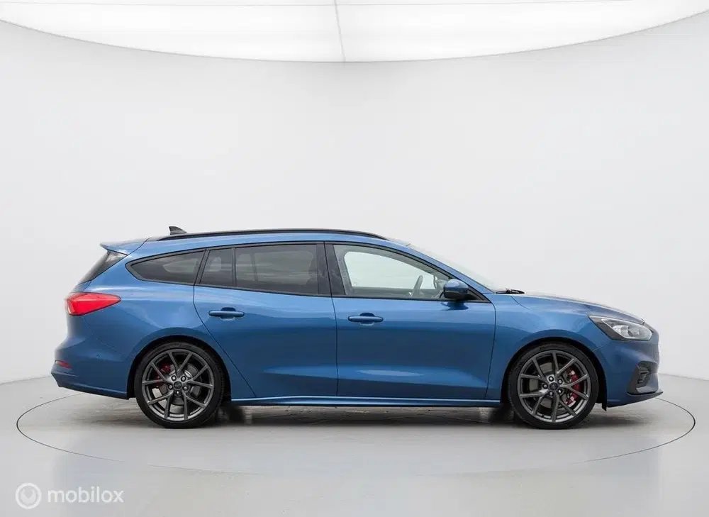 Ford Focus 2.3 EcoBoost ST-3 PANO uit 2020, foto 6