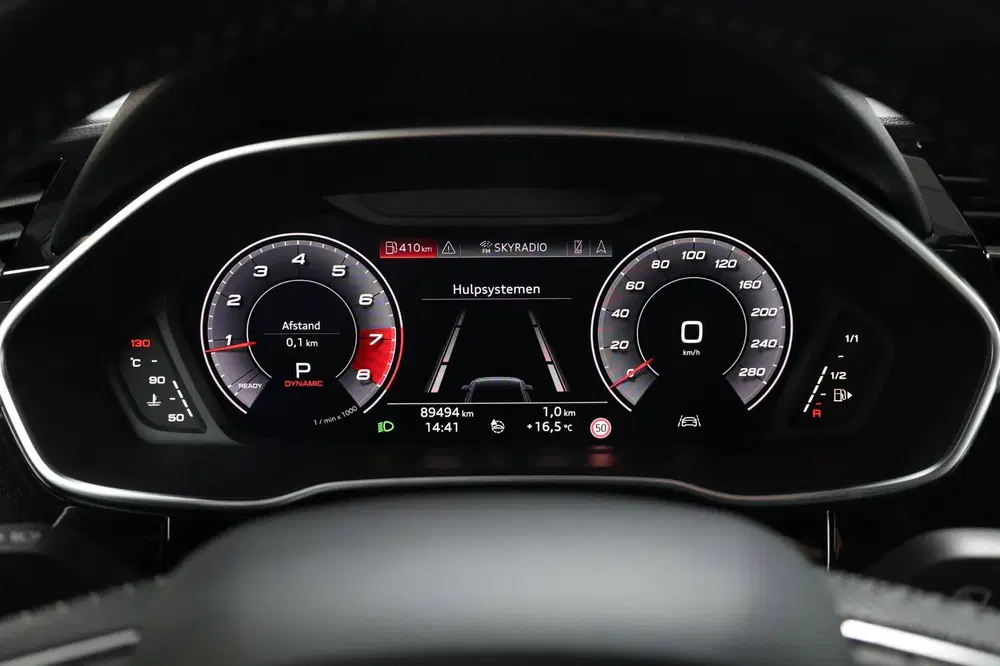 Audi Q3 45 TFSI quattro S edition 3x S-LINE uit 2020, foto 10