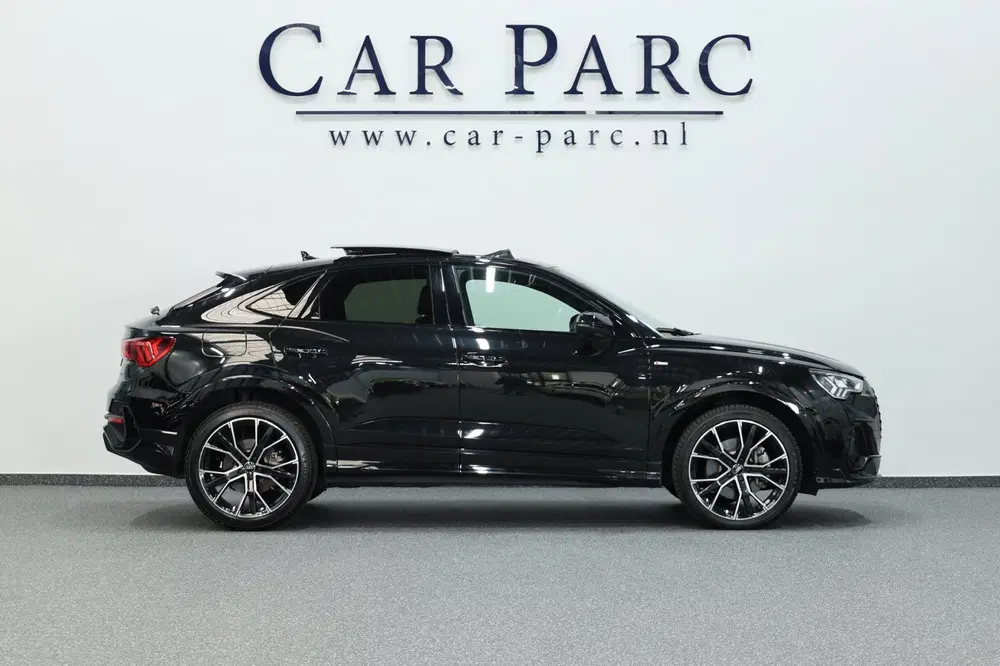 Audi Q3 45 TFSI quattro S edition 3x S-LINE uit 2020, foto 4