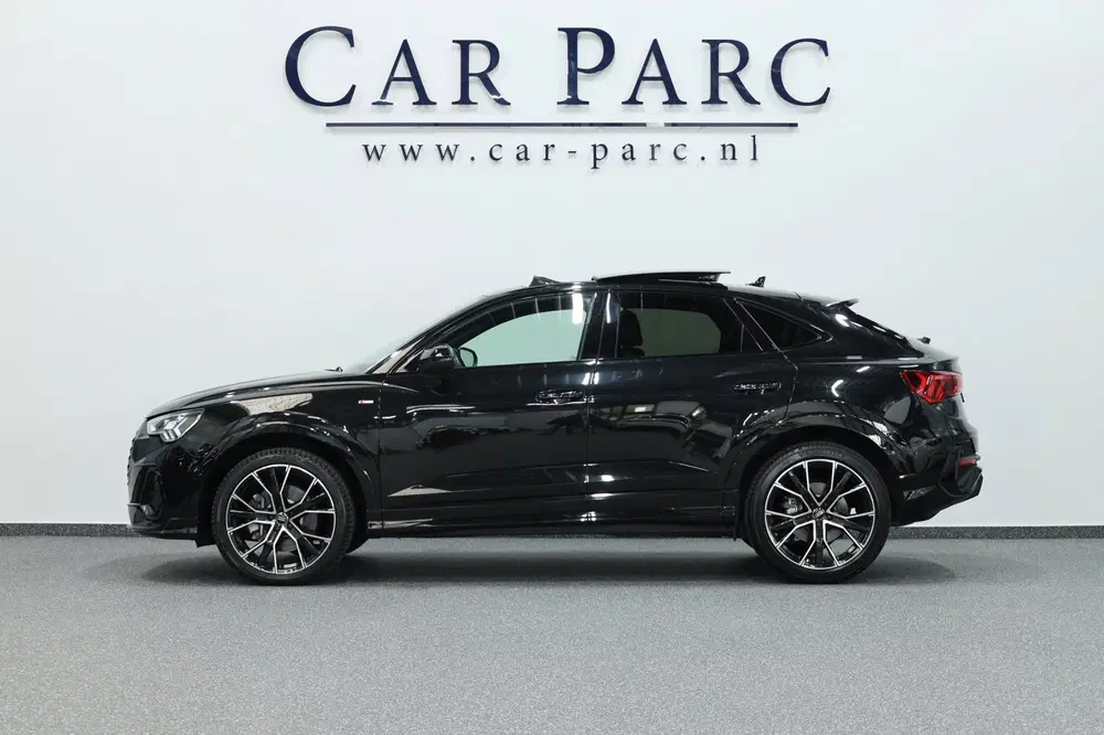 Audi Q3 45 TFSI quattro S edition 3x S-LINE uit 2020, foto 9