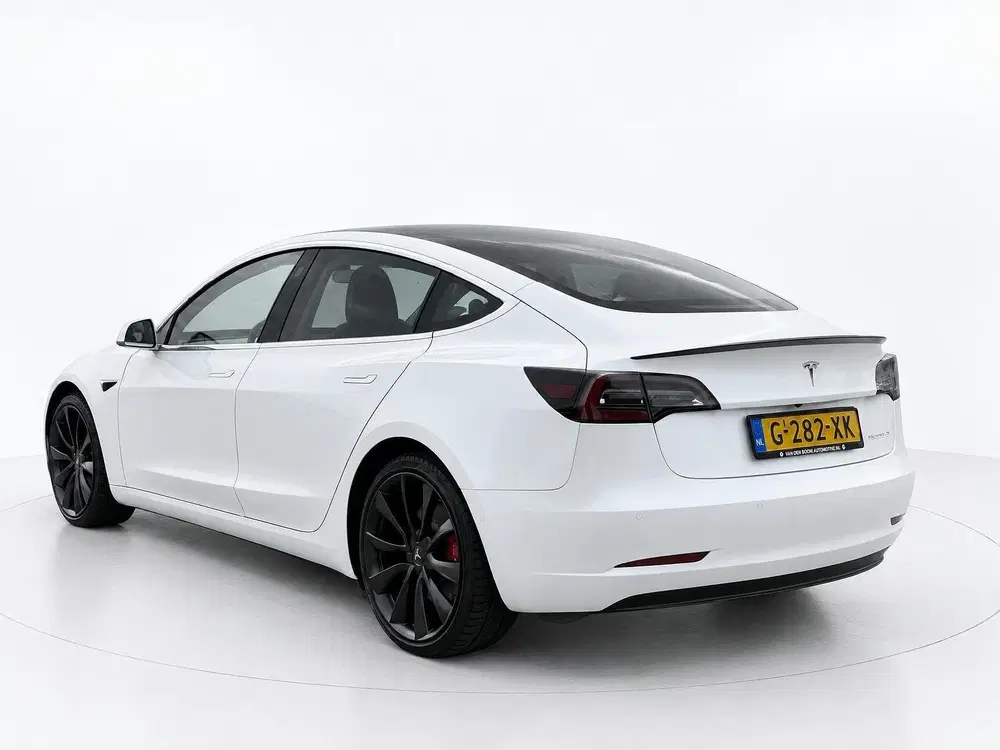 Tesla Model 3 Performance AWD 75 kWh Long Range SOH 87 uit 2019, foto 3