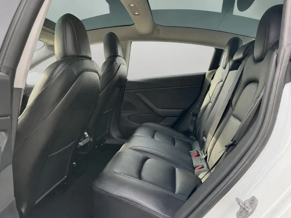 Tesla Model 3 Performance AWD 75 kWh Long Range SOH 87 uit 2019, foto 5