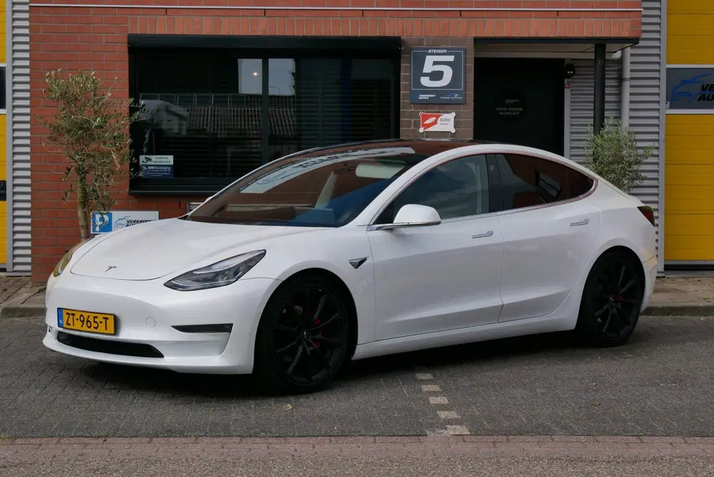 Tesla Model 3 Performance AWD.pb1n. 75 kWh pano org ned. uit 2019, foto 3