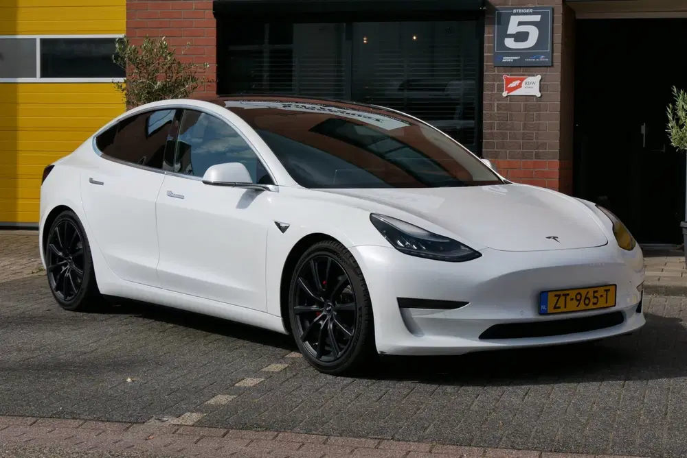 Tesla Model 3 Performance AWD.pb1n. 75 kWh pano org ned. uit 2019, foto 9