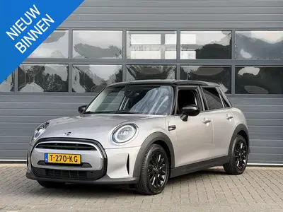 Mini Cooper 1.5 BUSINESS EDITION I AUTOMAAT I 5-DEURS uit 2023