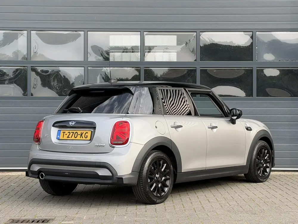 Mini Cooper 1.5 BUSINESS EDITION I AUTOMAAT I 5-DEURS uit 2023, foto 3