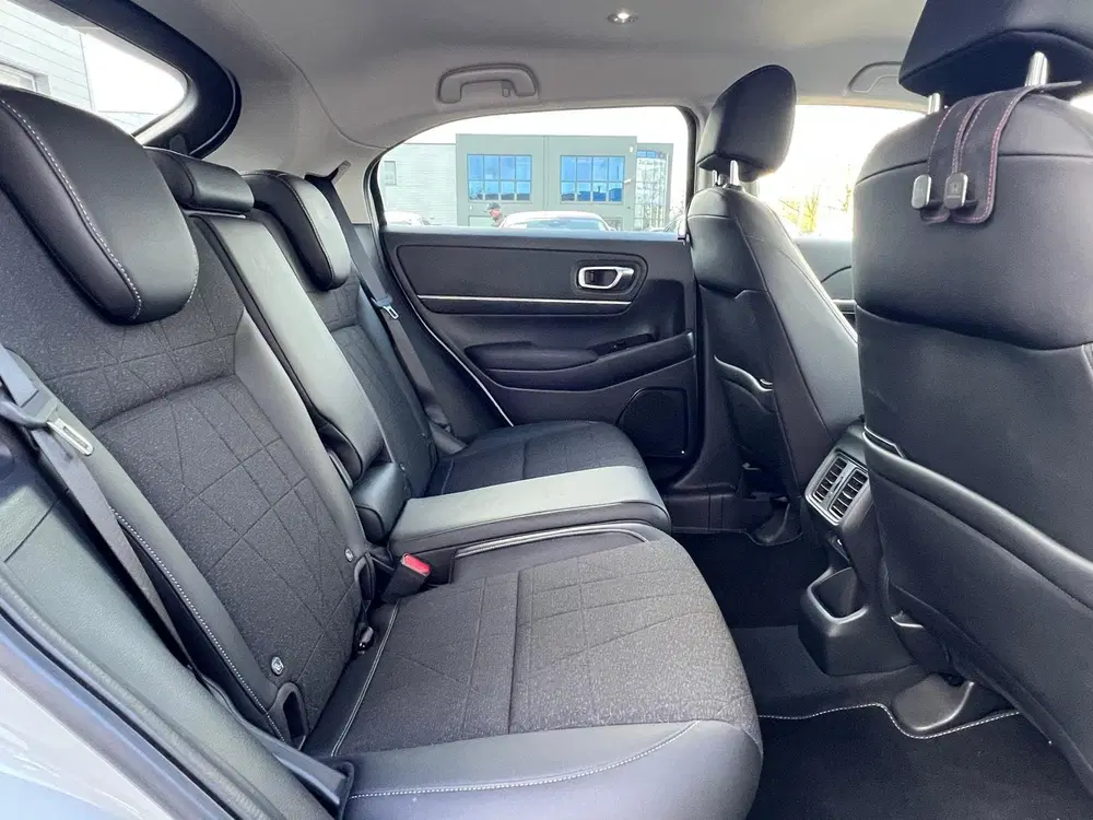 Honda HR-V 1.5 e:HEV Elegance uit 2023, foto 13