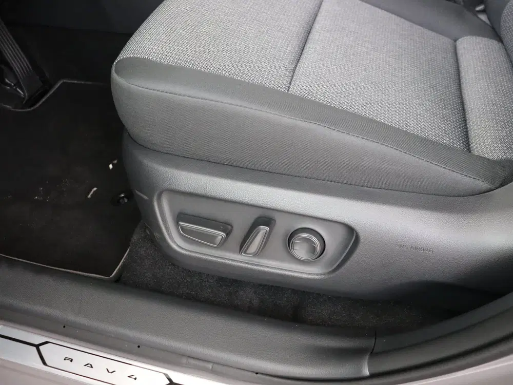 Toyota RAV 4 2.5 Hybrid 185 Dynamic uit 2026, foto 15