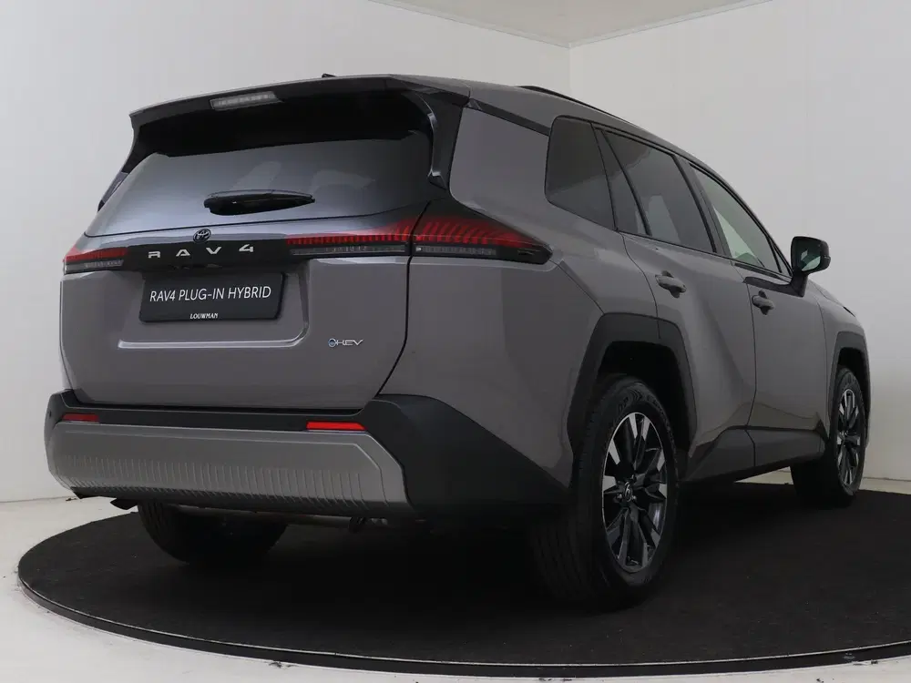 Toyota RAV 4 2.5 Hybrid 185 Dynamic uit 2026, foto 2