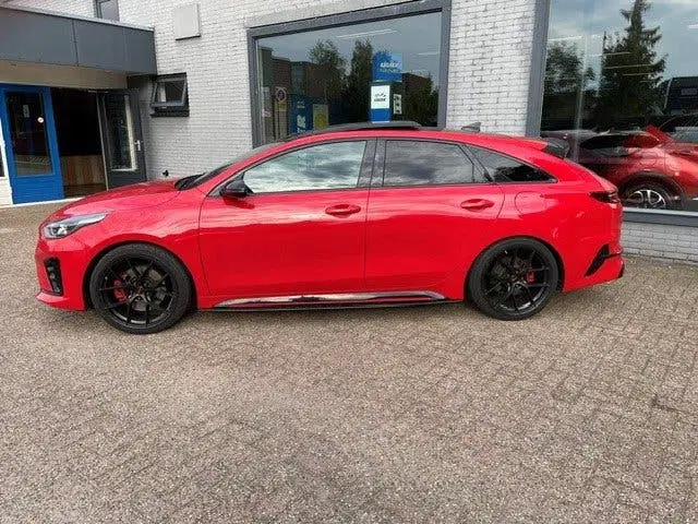 Kia ProCeed 1.6 T-GDI GT uit 2020, foto 9