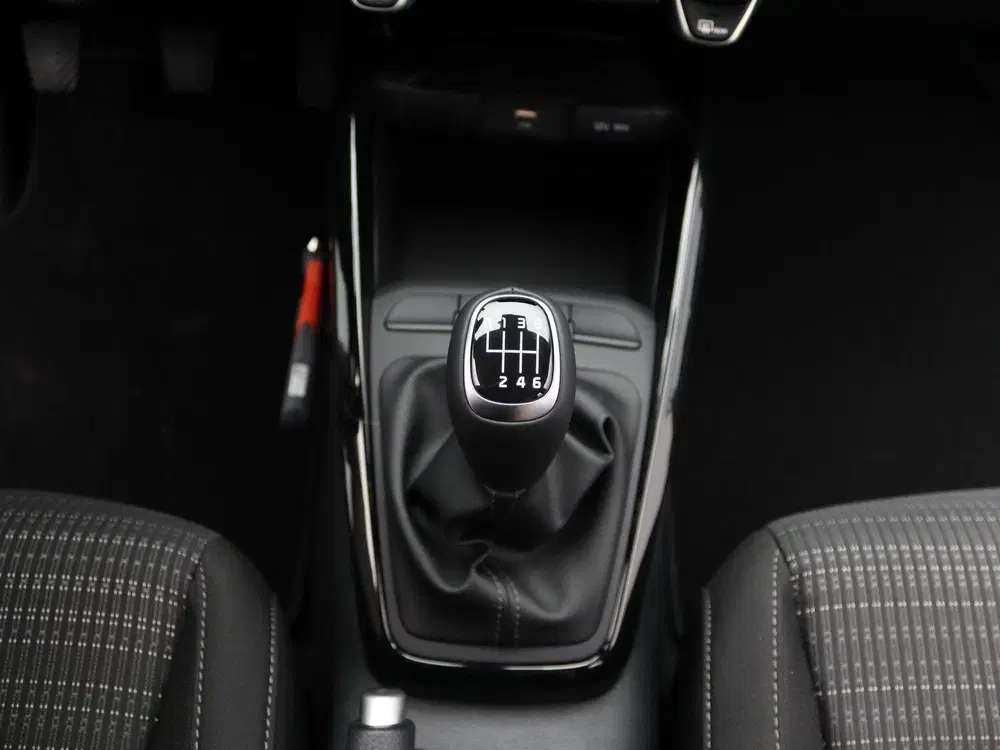 Kia Stonic 1.0 T-GDi MHEV DynamicLine uit 2025, foto 10
