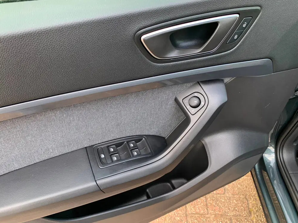 SEAT Ateca 1.5 TSI Style Business Intense uit 2023, foto 15
