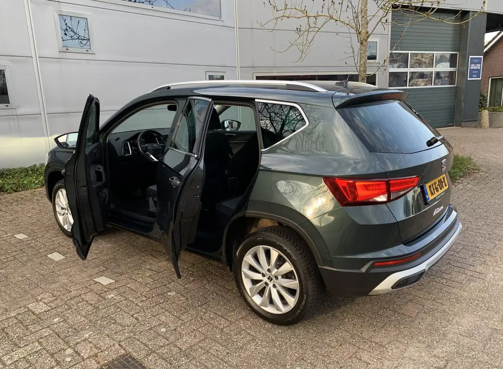 SEAT Ateca 1.5 TSI Style Business Intense uit 2023, foto 4
