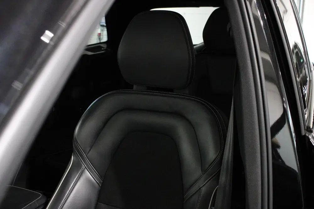 Volvo XC90 2.0 T8 Recharge AWD R-Design uit 2021, foto 10