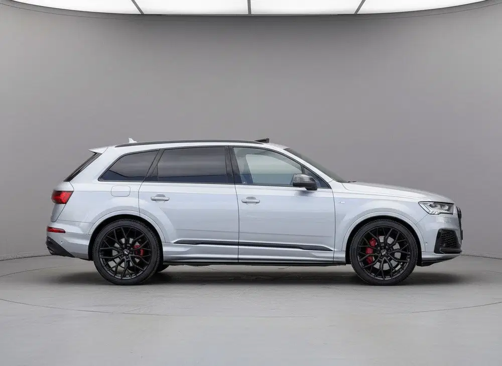 Audi Q7 60 TFSI e quattro Competition uit 2020, foto 6