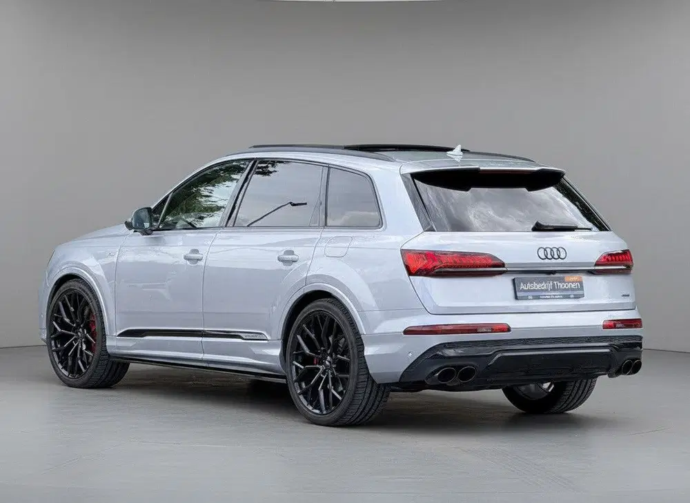 Audi Q7 60 TFSI e quattro Competition uit 2020, foto 9