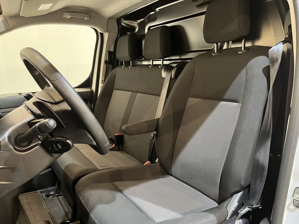 Opel Vivaro 2.0 CDTI L3H1 180 PK Automaat uit 2024, foto 8