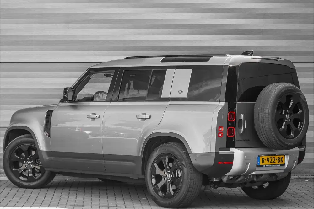 Land Rover Defender 2.0 D240 110 HSE 7-Pers Pano Trekhaa uit 2021, foto 11