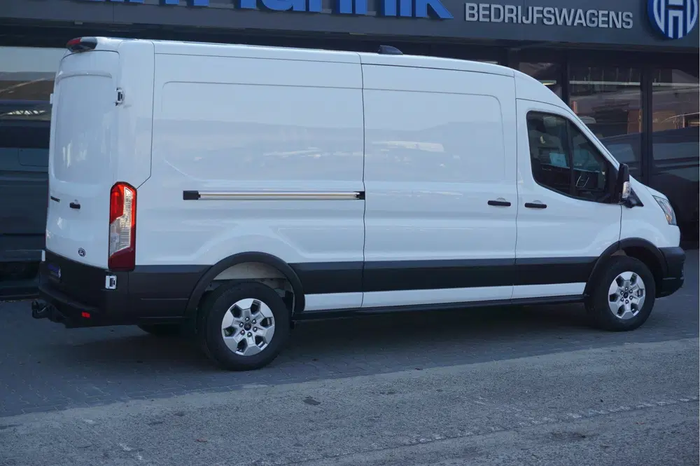 Ford Transit 350L 130PK L3H2 BPM VRIJ Sync4 Navi uit 2024, foto 4