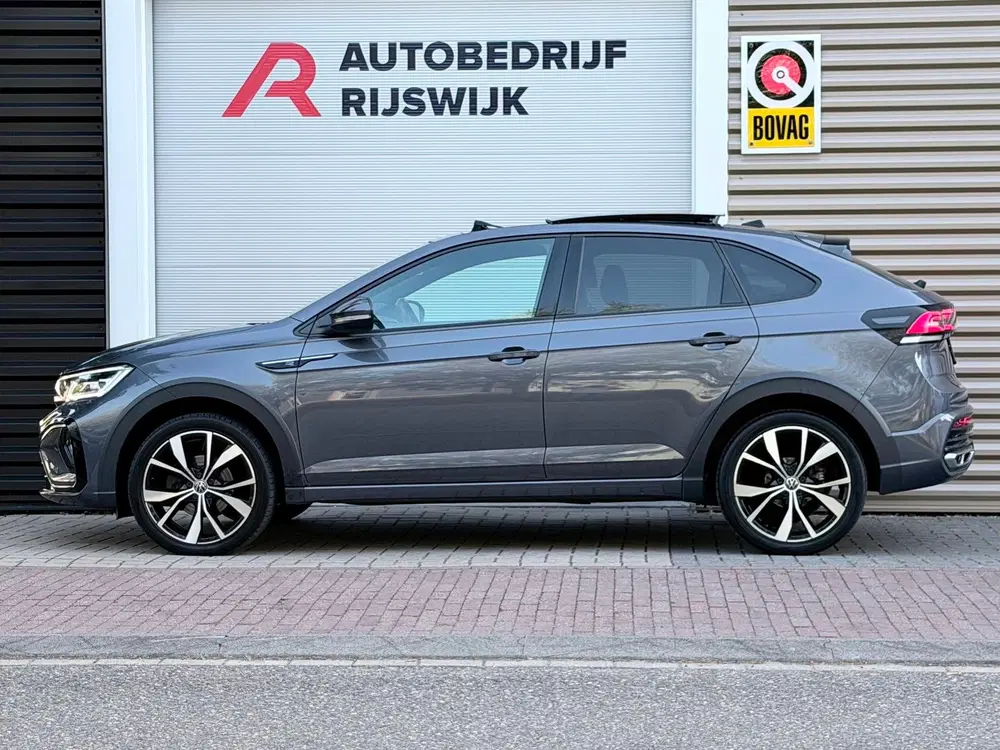 Volkswagen Taigo 1.5 TSI R-Line Pano uit 2022, foto 2