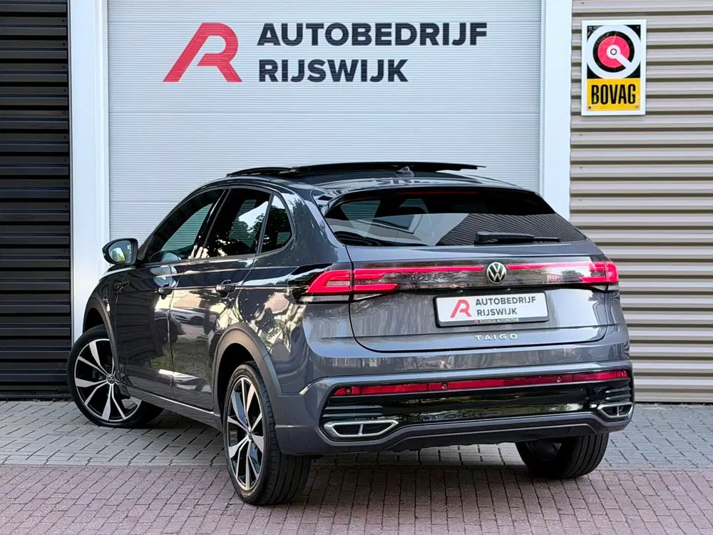 Volkswagen Taigo 1.5 TSI R-Line Pano uit 2022, foto 3