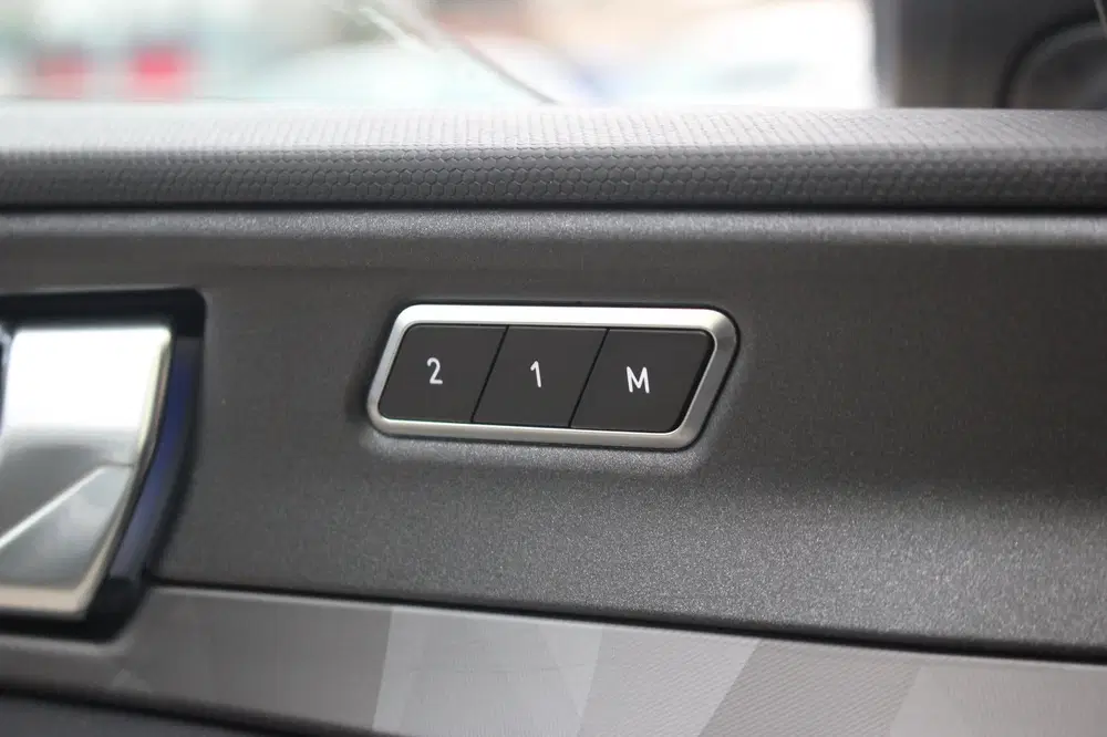 Lynk & Co 01 1.5 PHEV Plug-in hybrid uit 2022, foto 11