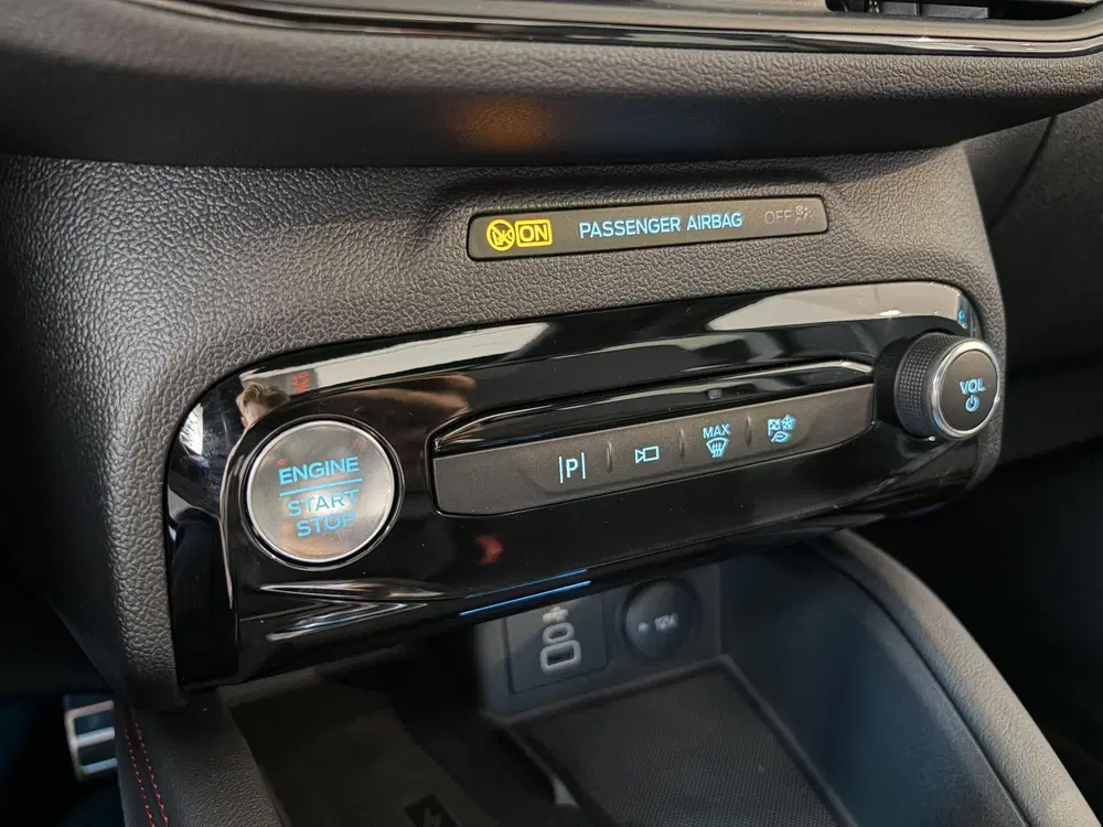 Ford Kuga 2.5 PHEV ST-LINE X uit 2026, foto 13