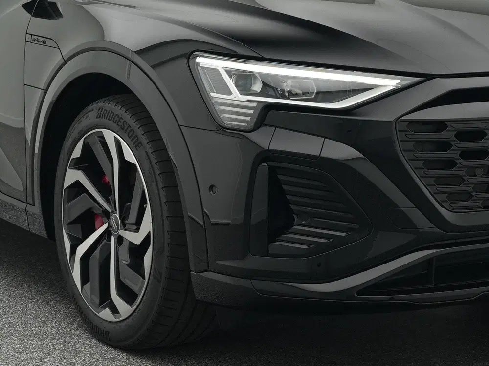 Audi Q8 e-tron 340 PK 50 quattro S Edition 95 kWh uit 2024, foto 15
