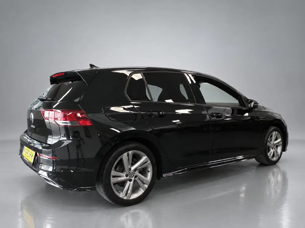 Volkswagen Golf 1.5 eTSI 2x R-Line automaat uit 2023, foto 11