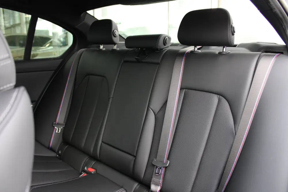 BMW 3-serie 330e M Sport Automaat uit 2026, foto 12