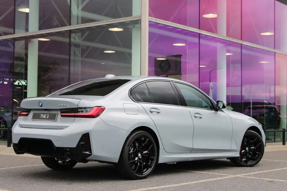 BMW 3-serie 330e M Sport Automaat uit 2026, foto 9