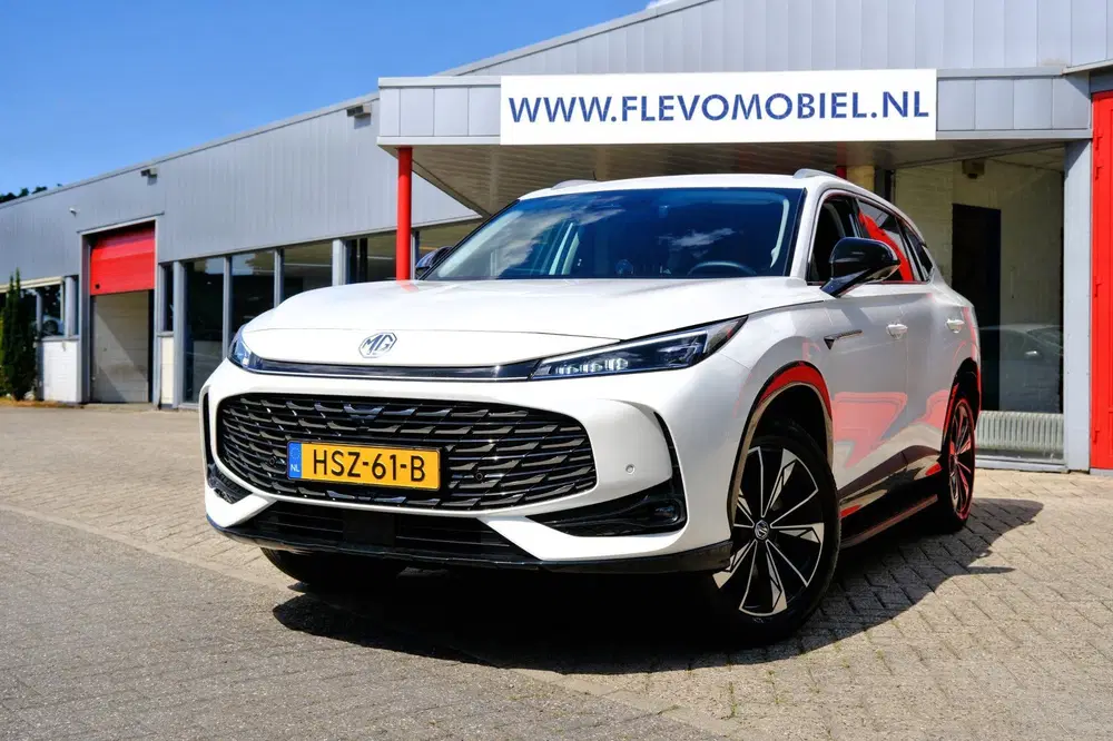 MG HS MG HS PHEV 1.5 Luxury Aut. Leder uit 2025