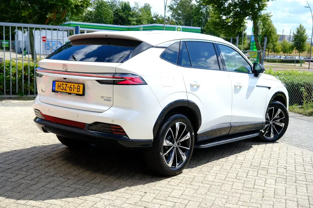 MG HS MG HS PHEV 1.5 Luxury Aut. Leder uit 2025, foto 3