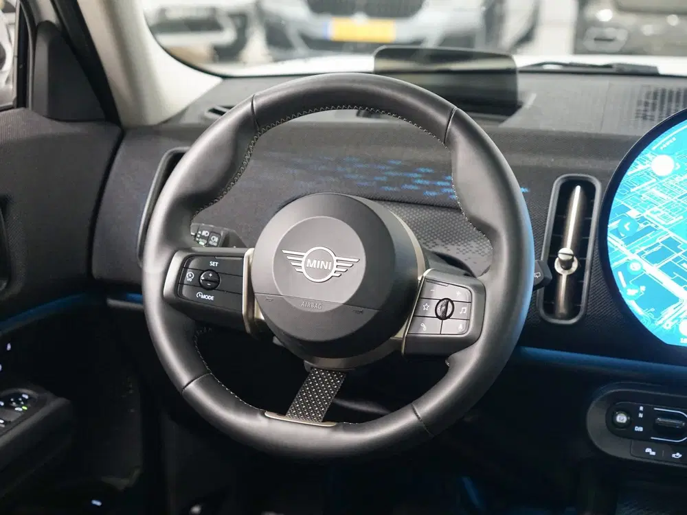 Mini Countryman SE ALL4 Panoramadak uit 2024, foto 11