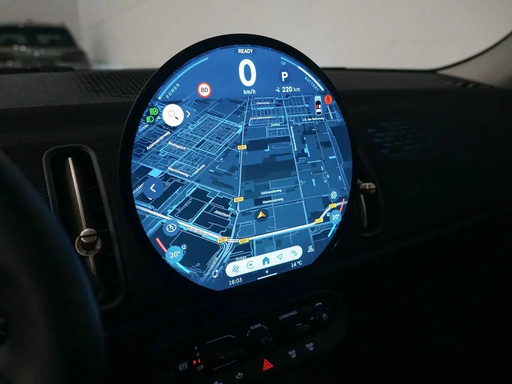 Mini Countryman SE ALL4 Panoramadak uit 2024, foto 13