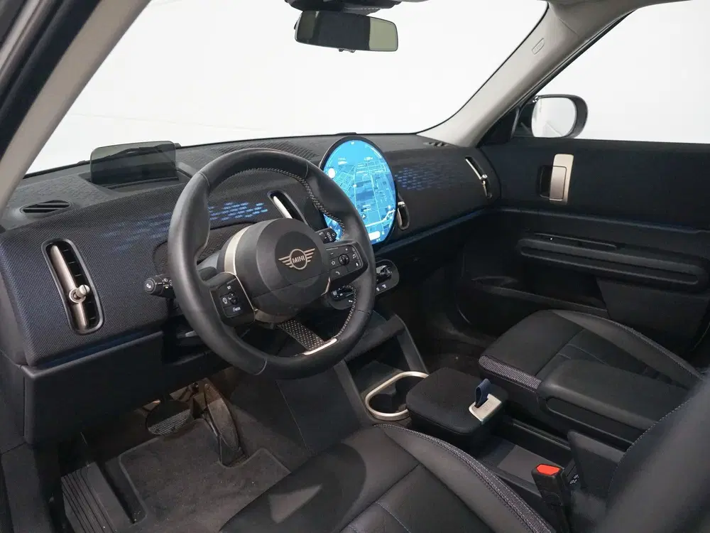 Mini Countryman SE ALL4 Panoramadak uit 2024, foto 2