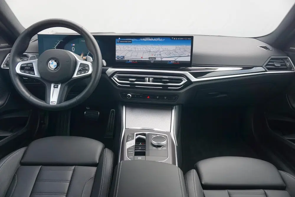 BMW 2-serie Coupé 218i Individual Frozen Pure Grey uit 2025, foto 7