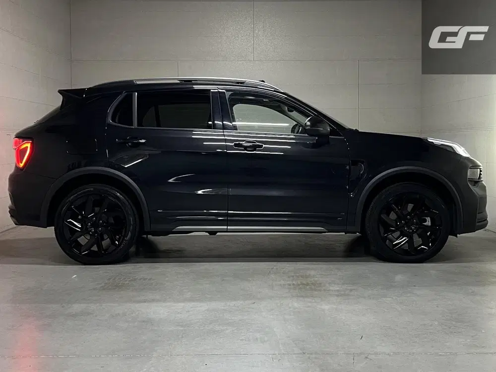 Lynk & Co 01 1.5 Plug-in Black Edition Sfeerver. CarPla uit 2023, foto 3