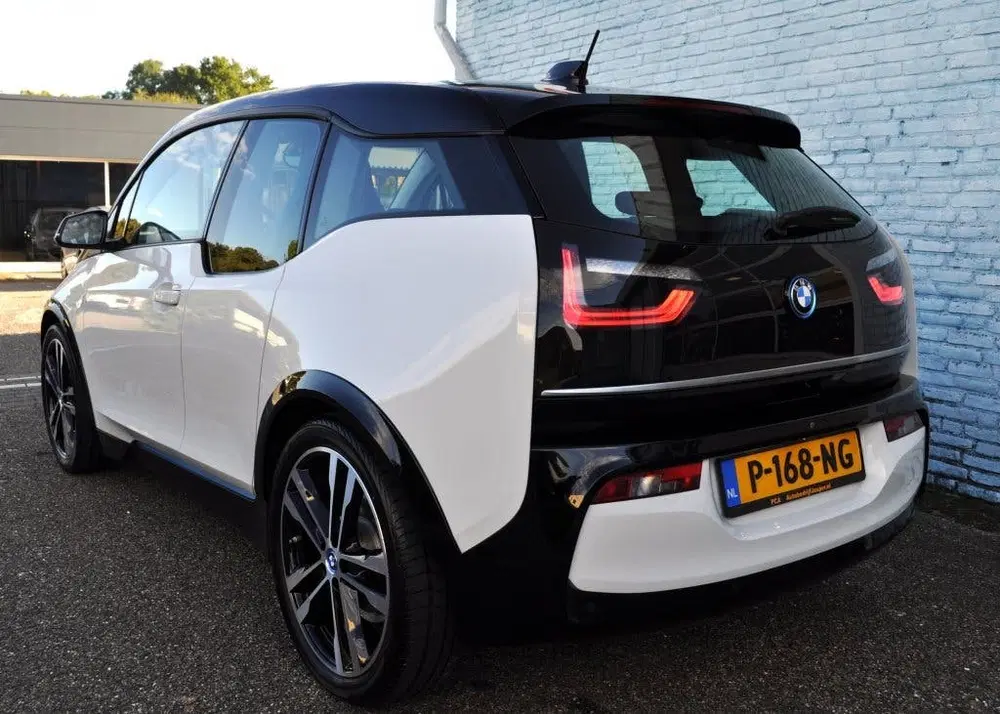 BMW i3 i3 Bns Ed. 120Ah 42kWh pdc+cam stoelv (bj uit 2022, foto 3
