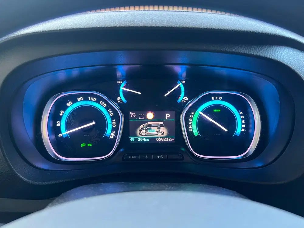 Opel Vivaro Elektrisch – 5+1 rolstoel – taxi kla uit 2022, foto 15