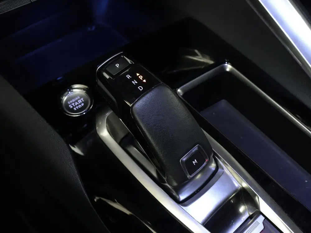 Peugeot 5008 1.2 PureTech Allure Sport (APPLE CARPLAY uit 2019, foto 15